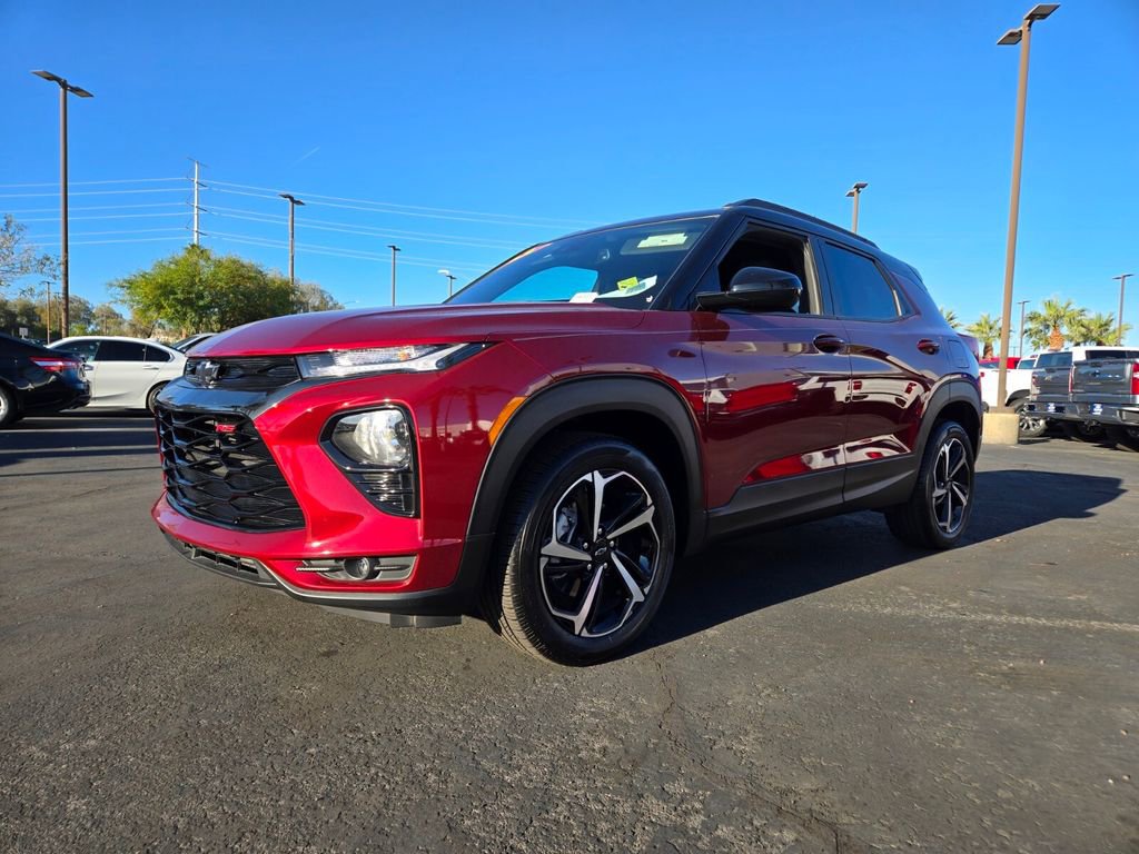 2023 Chevrolet Trailblazer RS photo 2