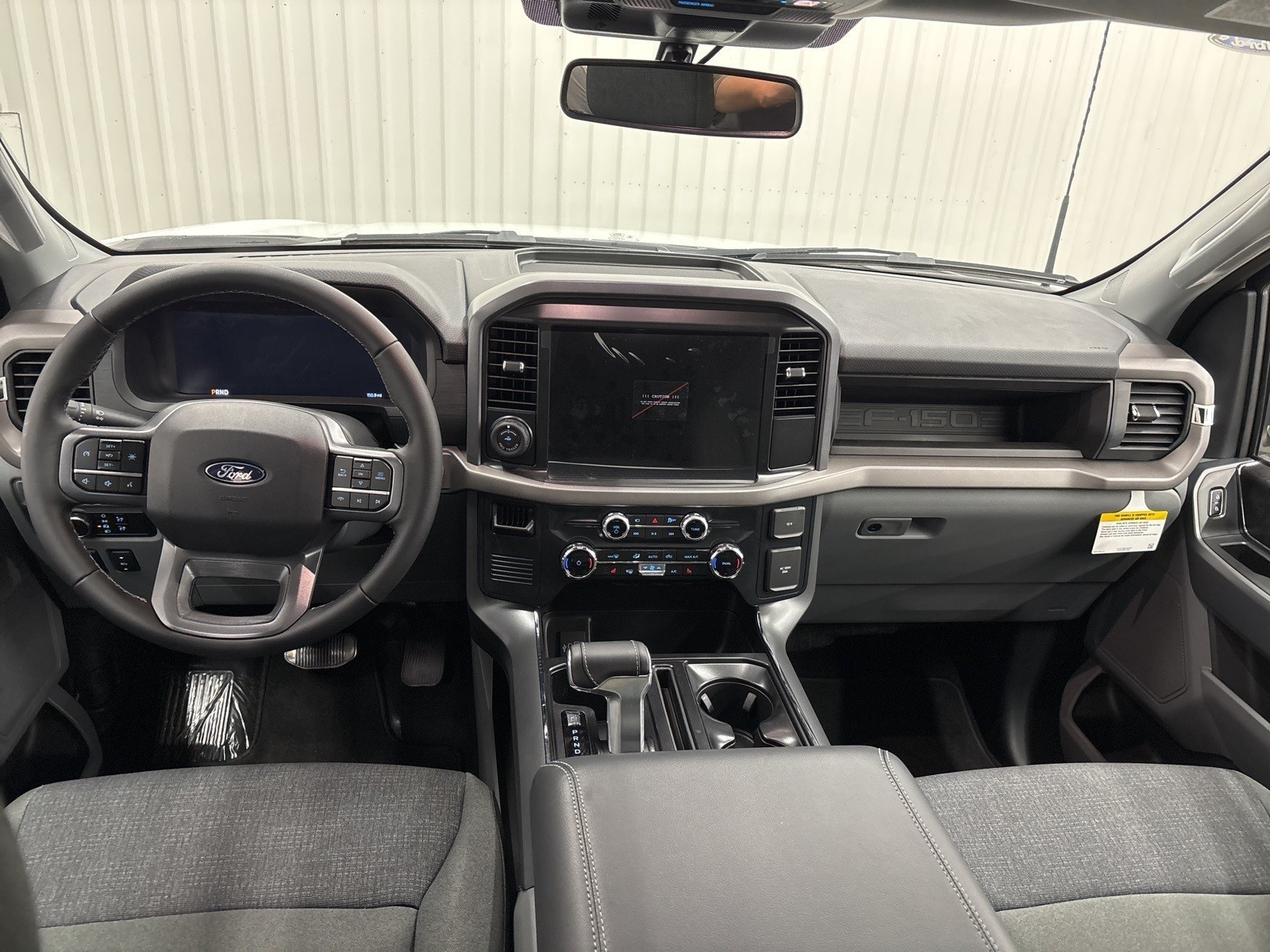 2025 Ford F-150 Lightning XLT photo 9