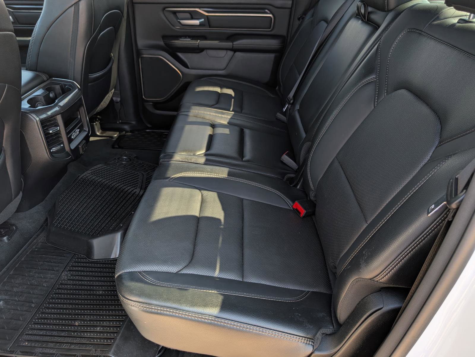 2020 Ram 1500 Rebel photo 24