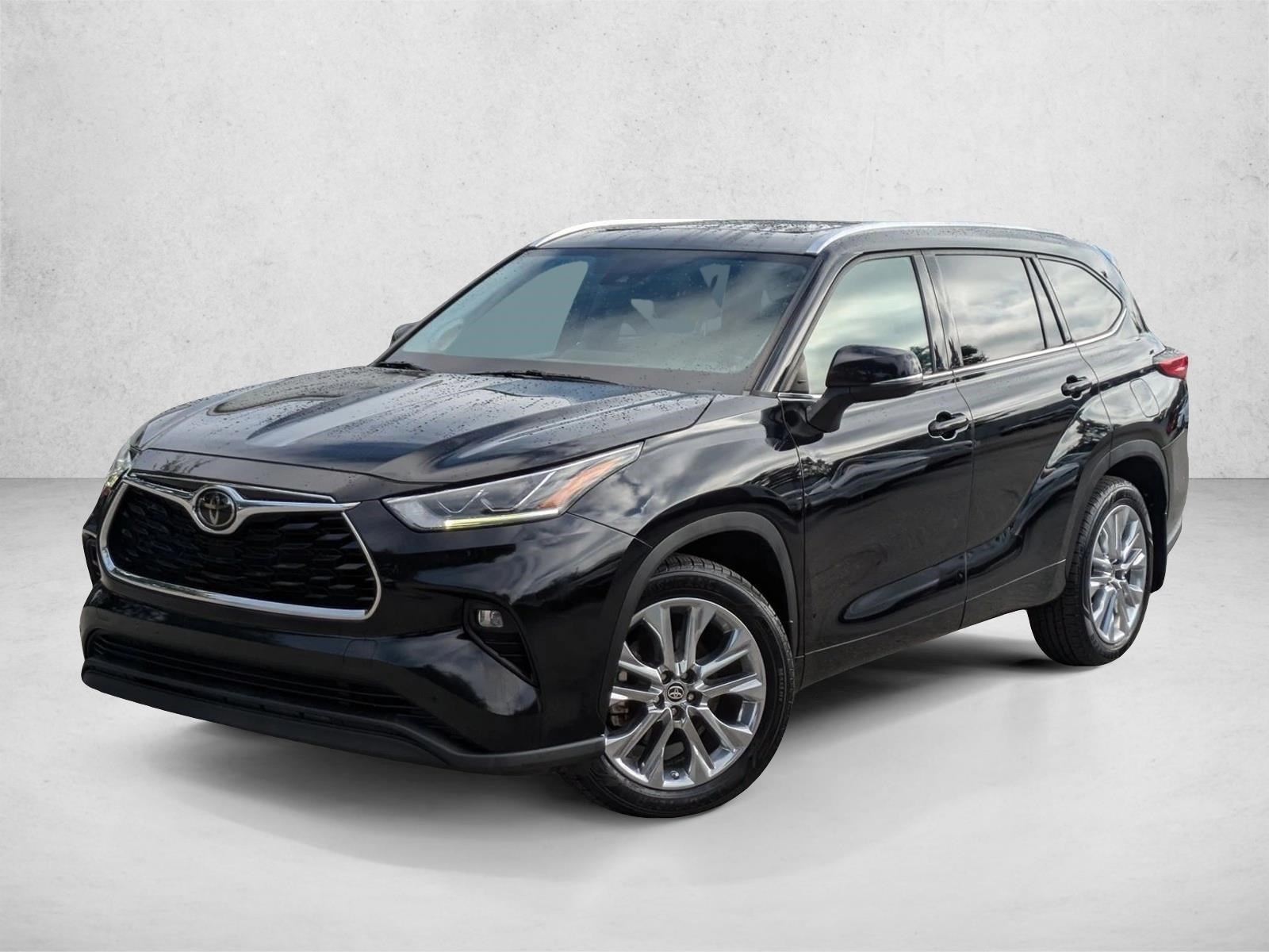 2020 Toyota Highlander Limited's photo