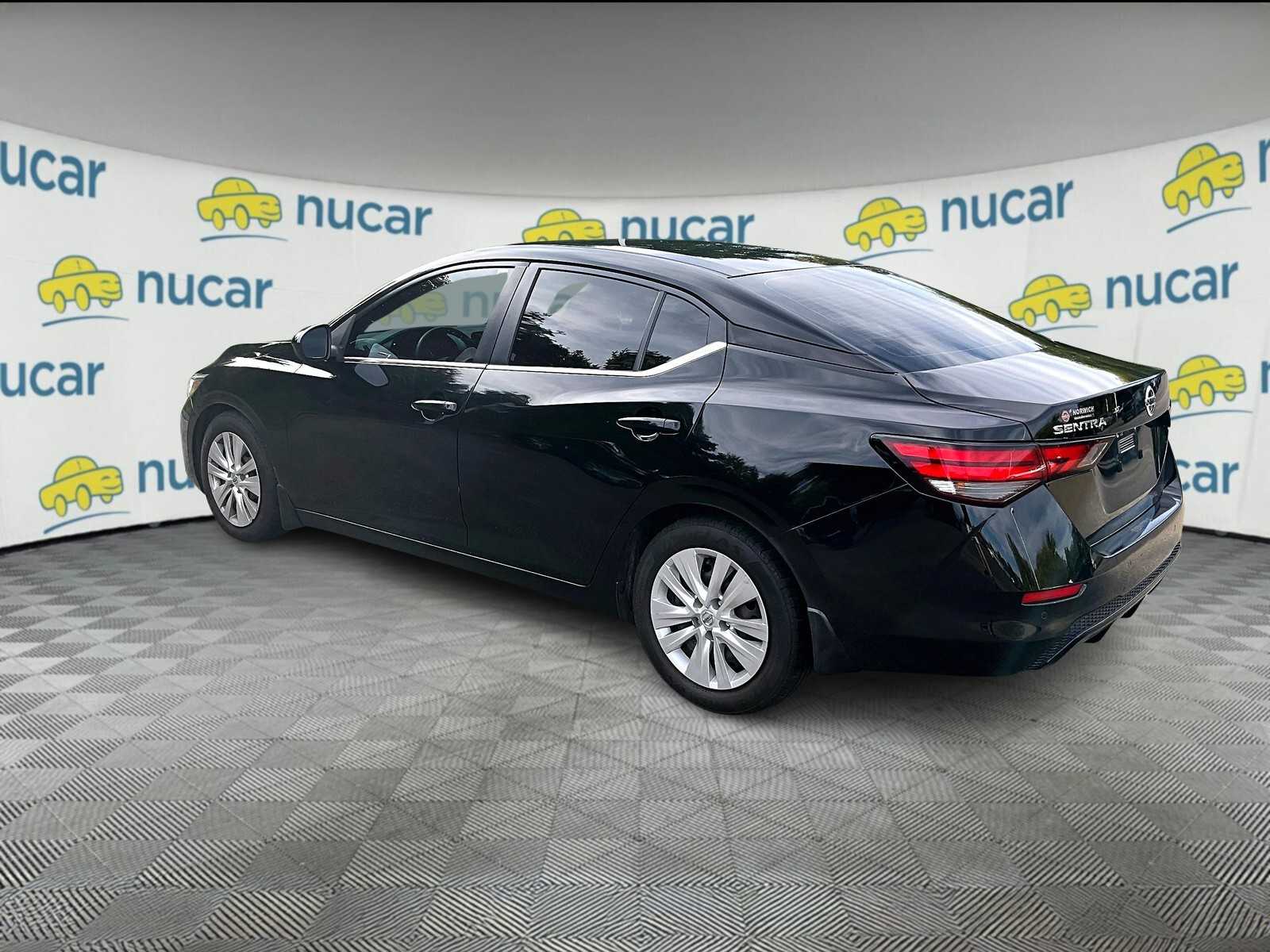 2020 Nissan Sentra S photo 3