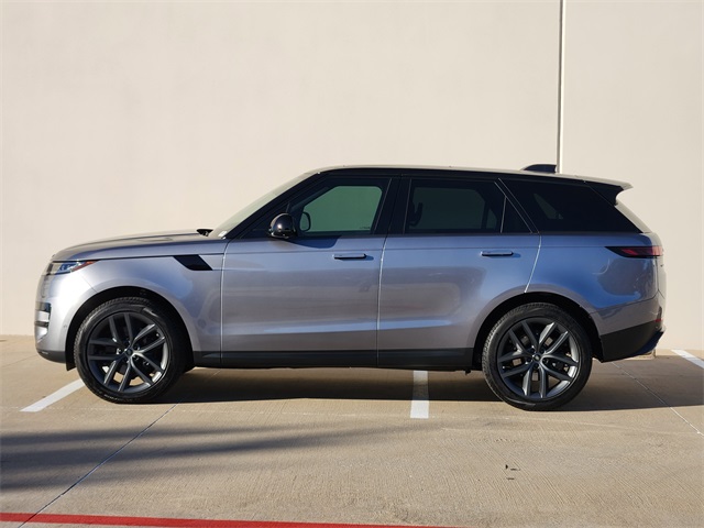 2025 Land Rover Range Rover Sport SE photo 4