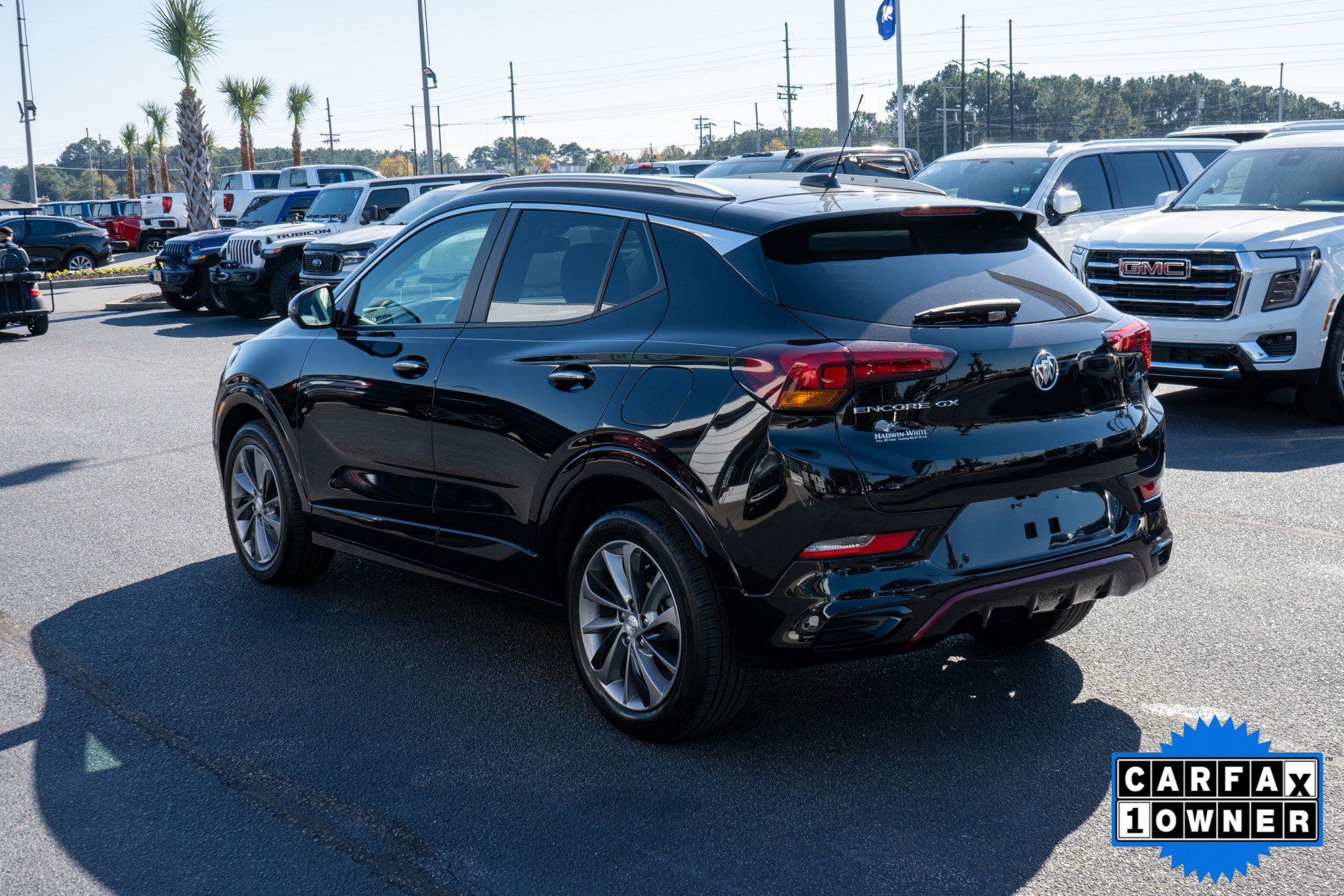 2022 Buick Encore GX Select photo 2