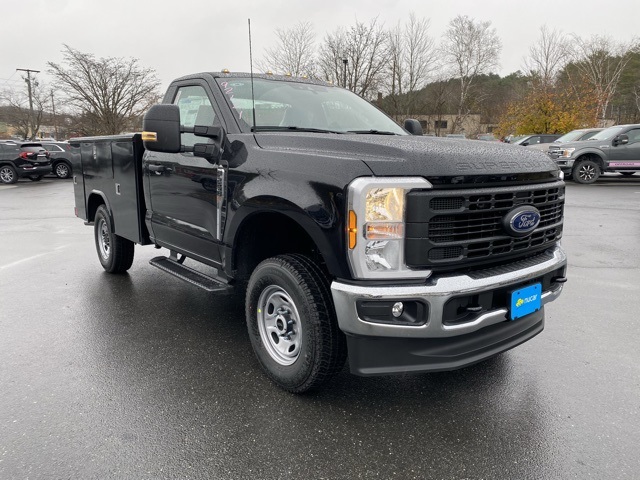 2026 Ford F-250 Super Duty XL's photo