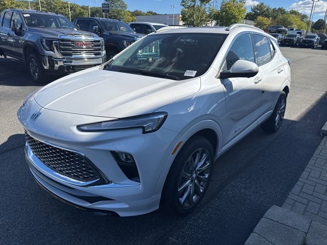 2026 Buick Encore GX Avenir photo 3