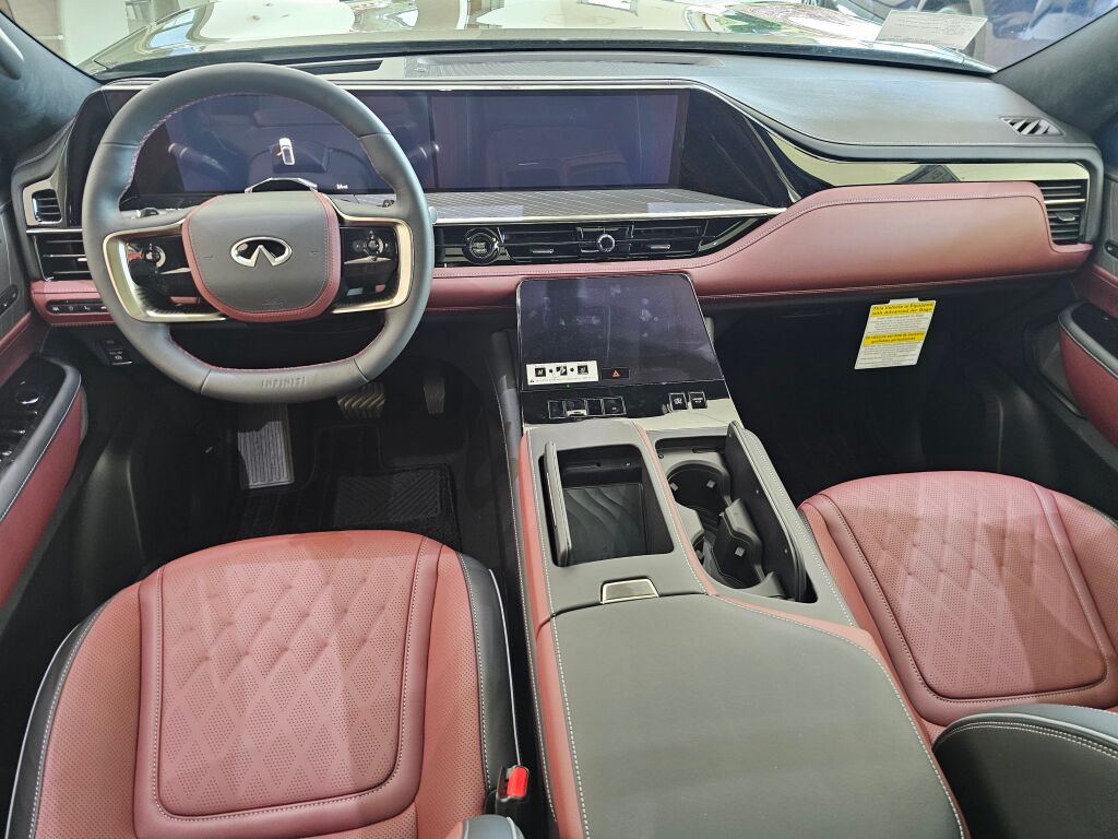 2025 Infiniti QX80 photo 24
