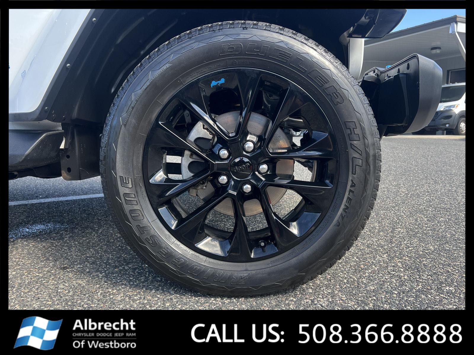2022 Jeep Wrangler Unlimited Sahara 4xe photo 33