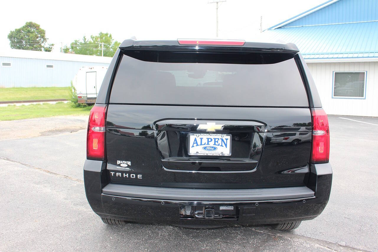 2020 Chevrolet Tahoe LS photo 3