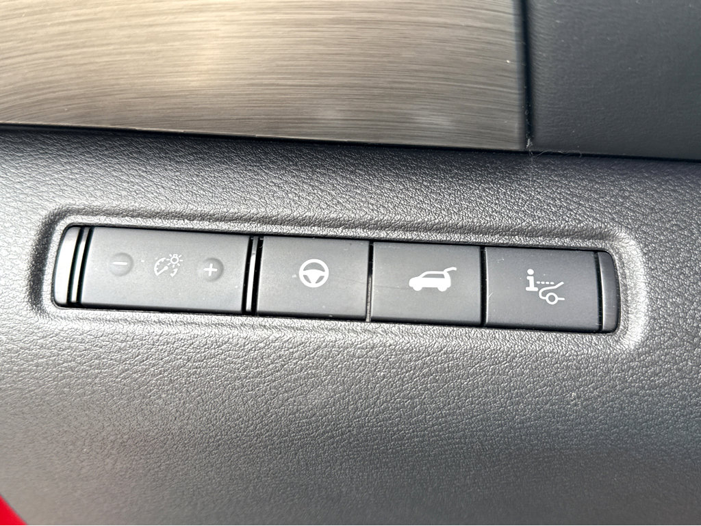 2024 Nissan Pathfinder Platinum photo 10