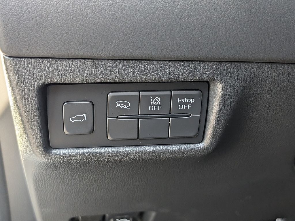 2025 Mazda CX-5 2.5 S Preferred photo 22