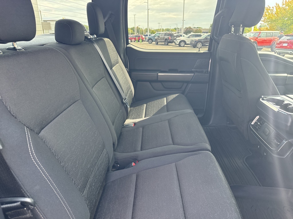 2022 Ford F-150 XLT photo 21