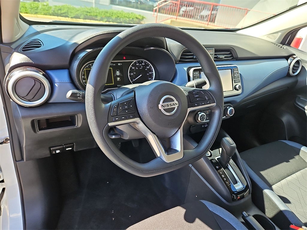 2025 Nissan Versa 1.6 SV photo 19