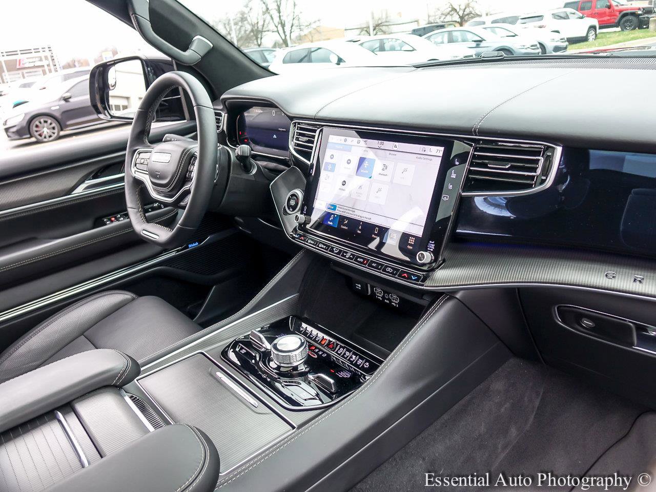 2023 JEEP GRAND WAGONEER - Image 30