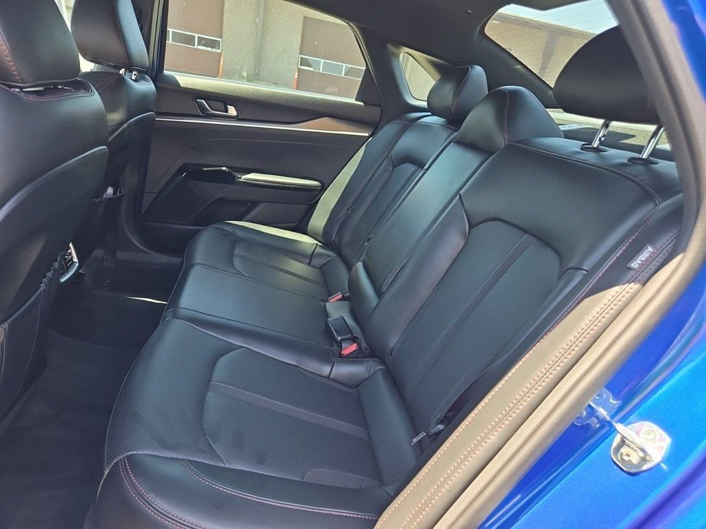2021 Kia K5 GT photo 9