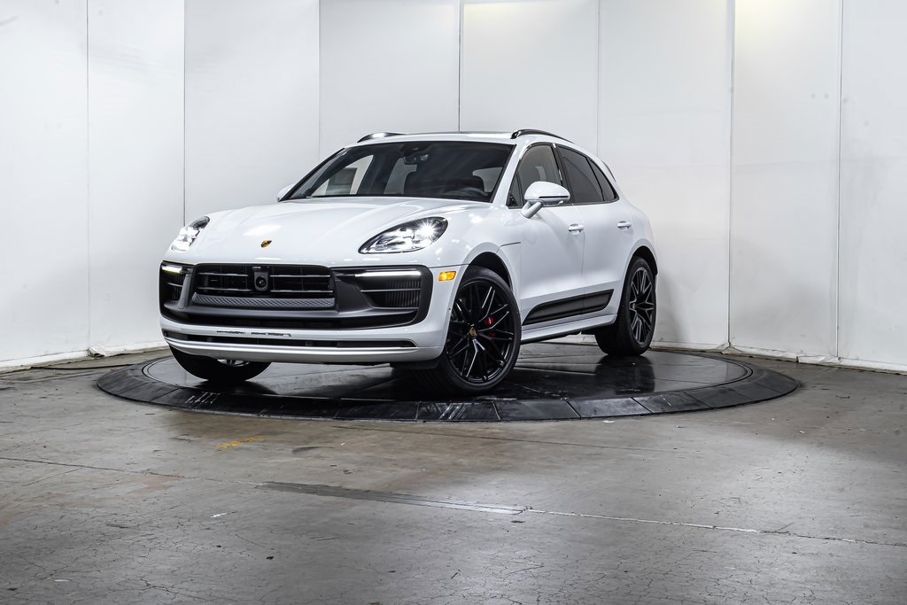 2025 Porsche Macan GTS
