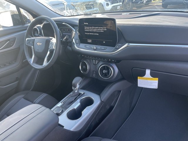 2025 Chevrolet Blazer 2LT photo 15