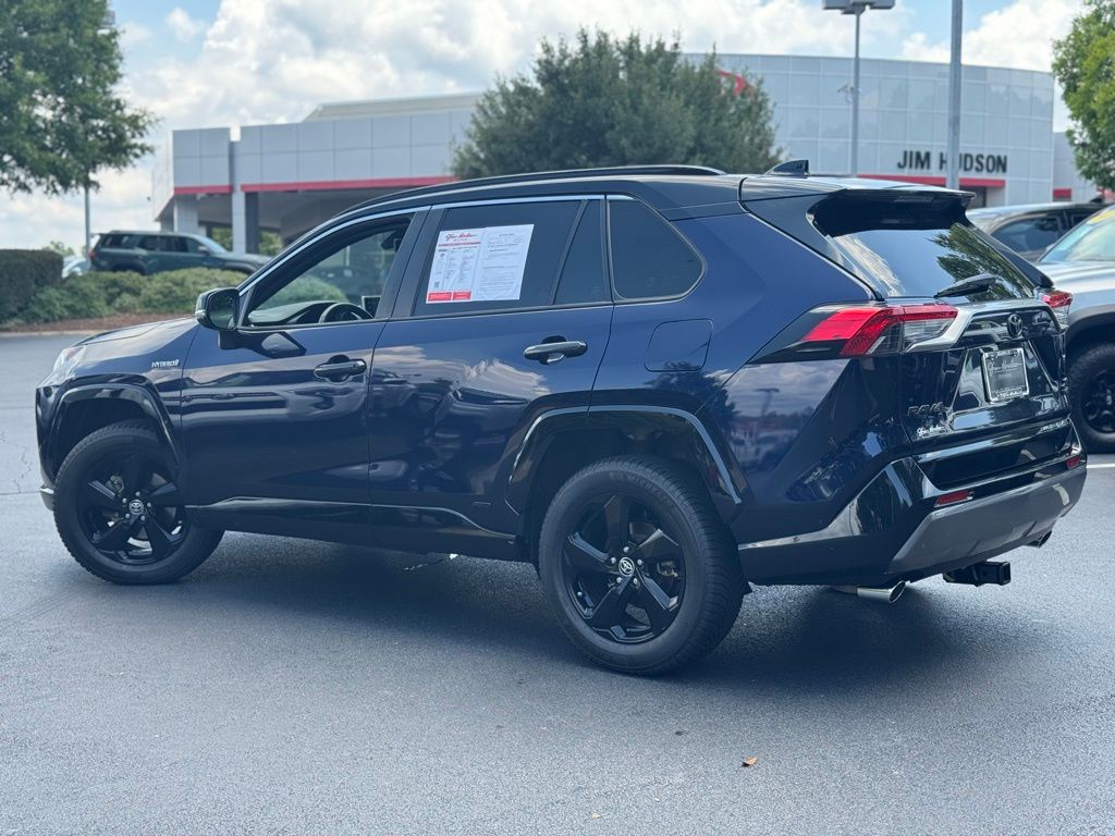 2021 Toyota RAV4 Hybrid XSE photo 5