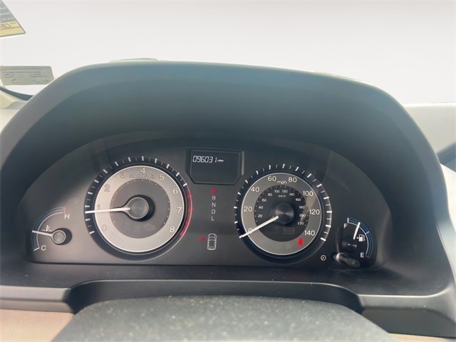 2012 Honda Odyssey LX photo 12