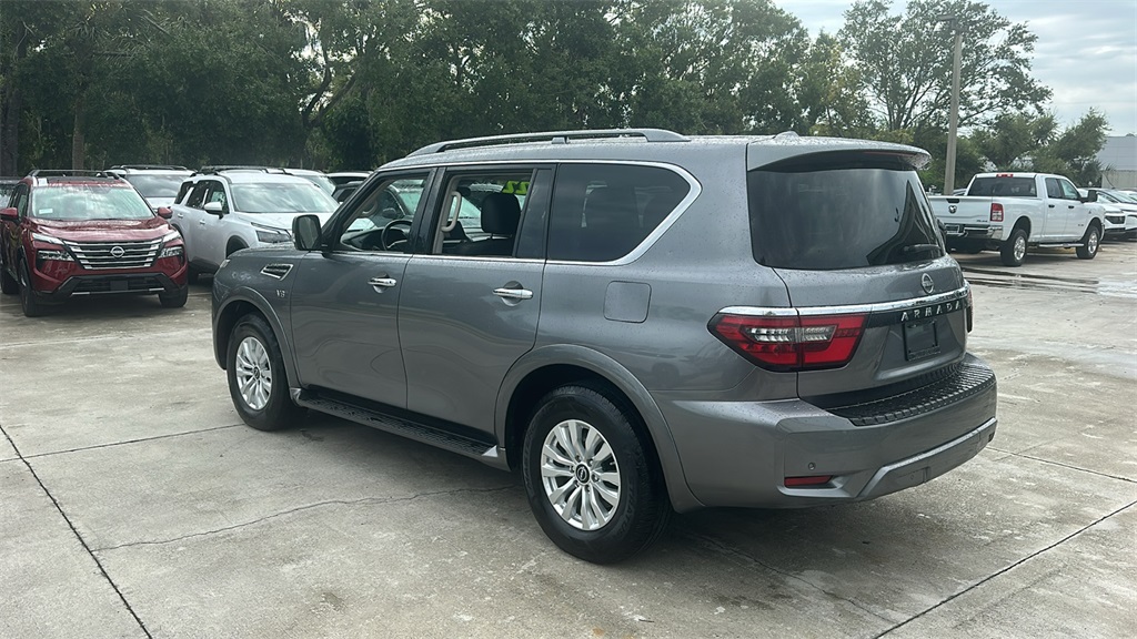 2022 Nissan Armada SV photo 3