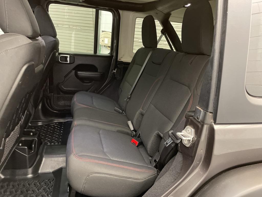 2021 Jeep Wrangler Unlimited Rubicon photo 19
