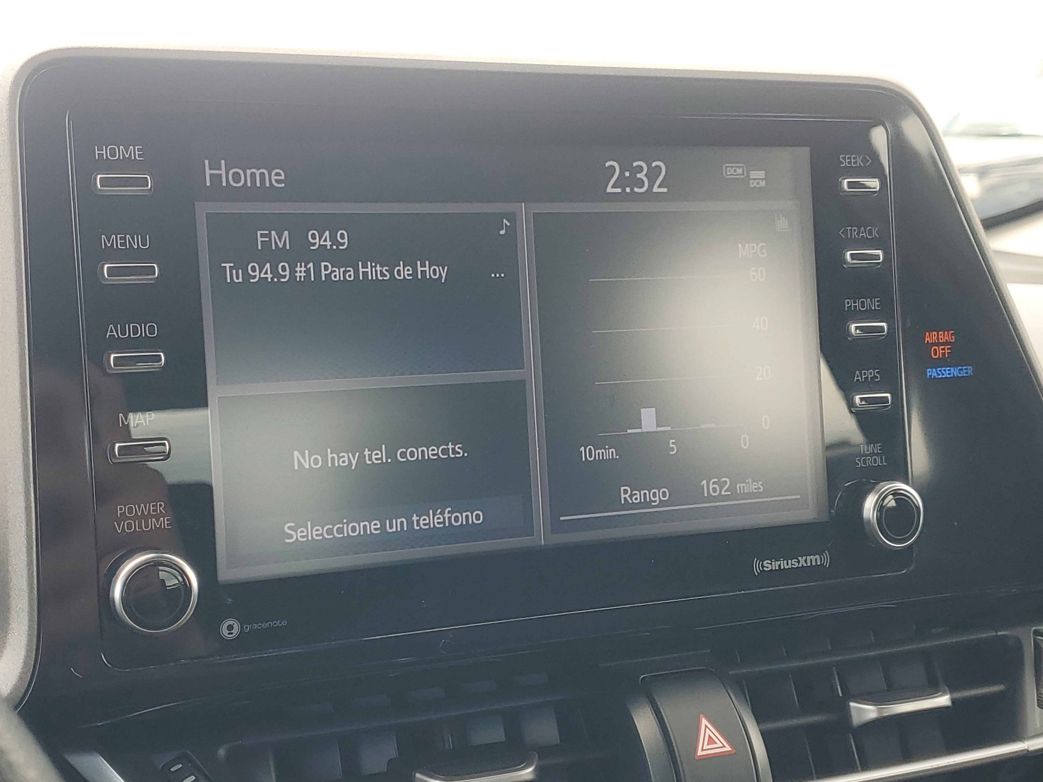 2020 Toyota C-HR LE photo 8