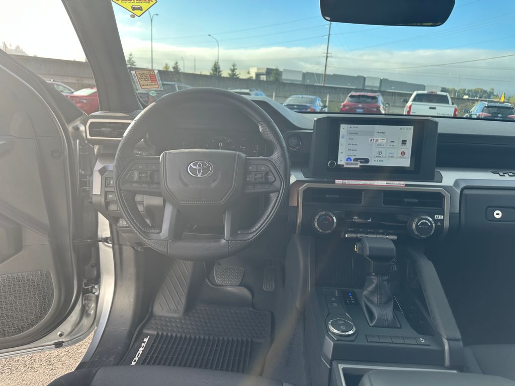 2025 Toyota Tacoma SR5 photo 15