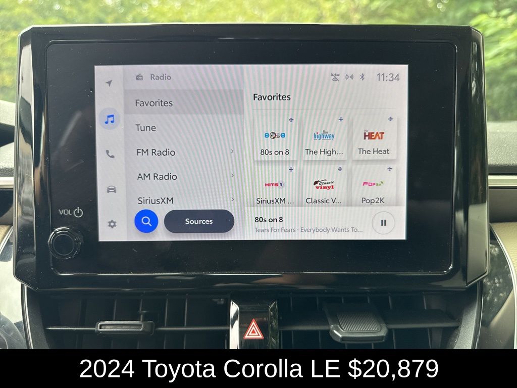 2024 Toyota Corolla LE photo 21
