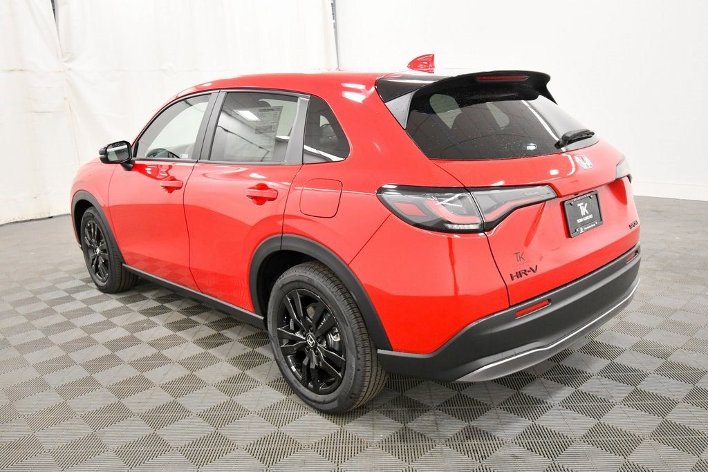 2026 Honda HR-V Sport photo 4