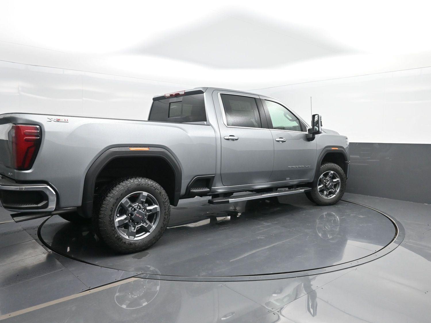 2026 Gmc Sierra 2500 HD SLT photo 2