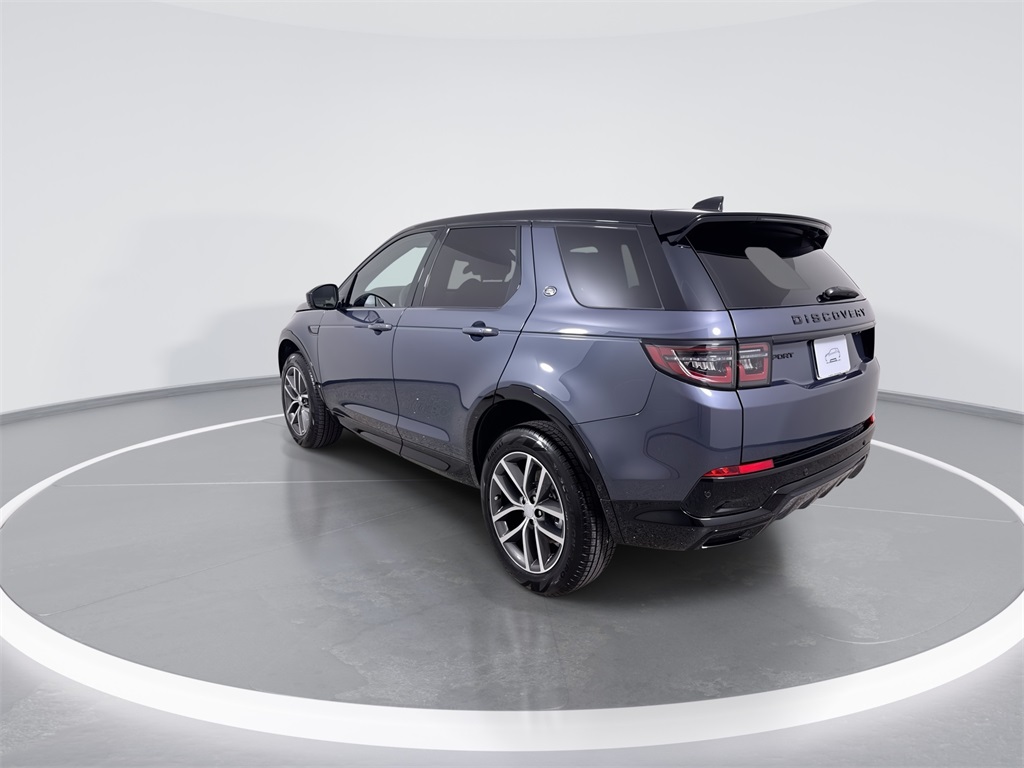 2025 Land Rover Discovery Sport SE photo 6
