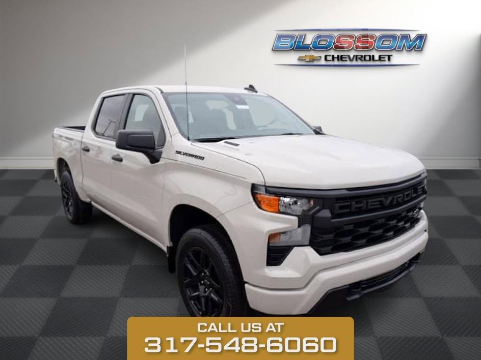 2026 Chevrolet Silverado 1500 Custom's photo