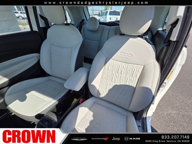 2025 Fiat 500e La Prima photo 14