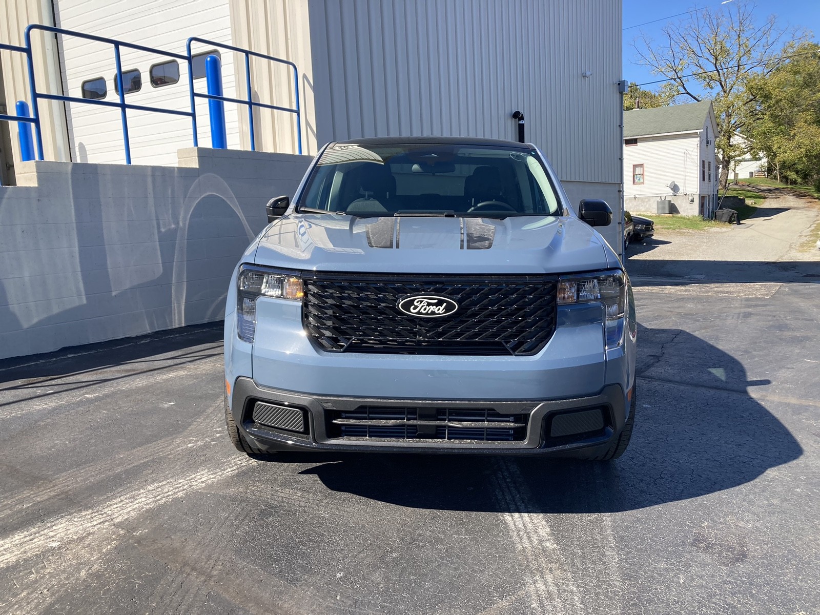 2025 Ford Maverick XLT photo 2