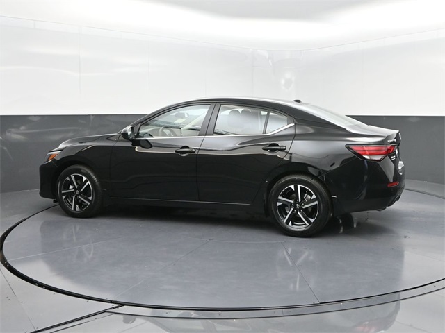 2025 Nissan Sentra SV photo 4