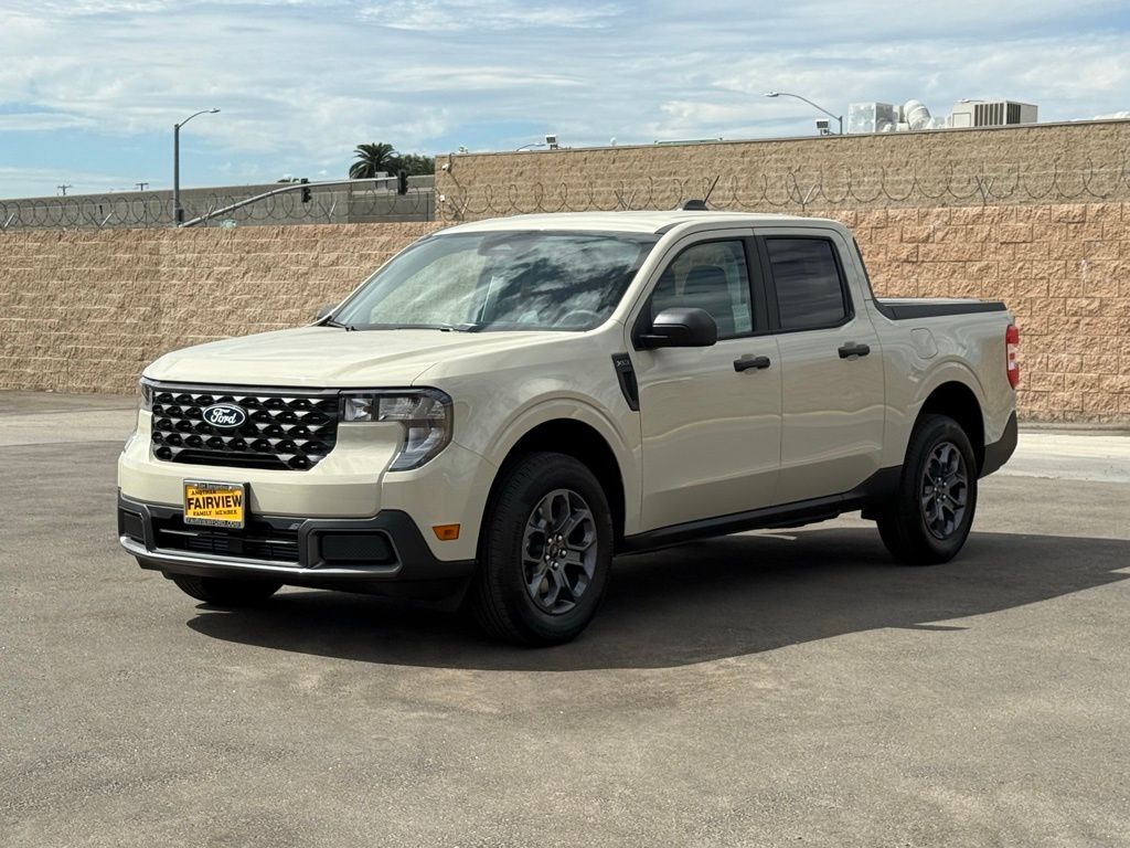 2025 Ford Maverick XLT photo 6