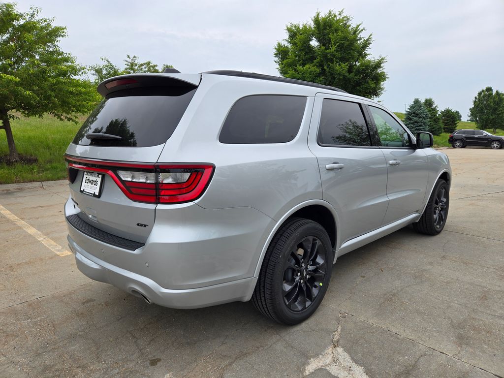 2025 Dodge Durango GT photo 2