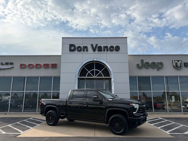 2024 Chevrolet Silverado 2500HD LTZ's photo