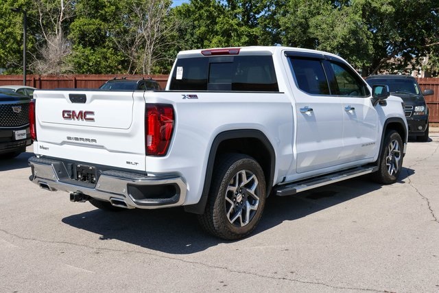 Used 2024 White GMC SLT image 6