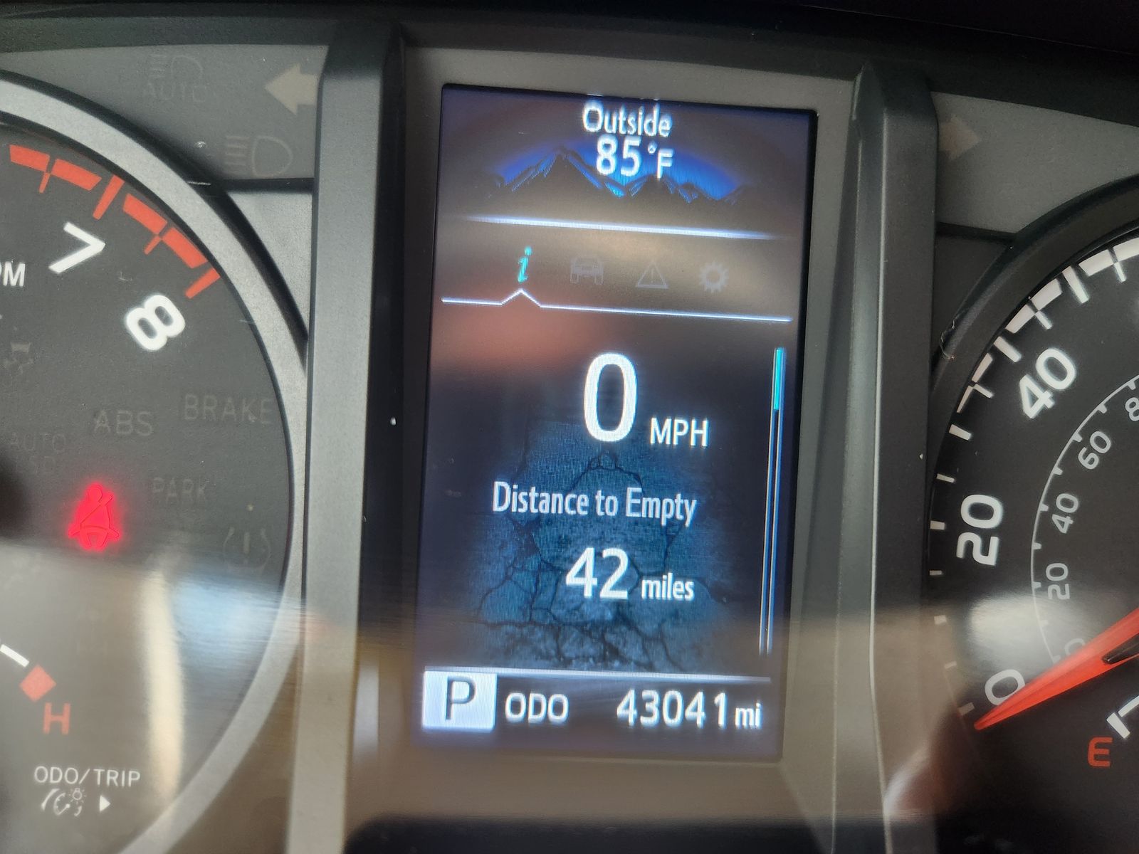 2023 Toyota Tacoma SR 4x4 Double Cab photo 12