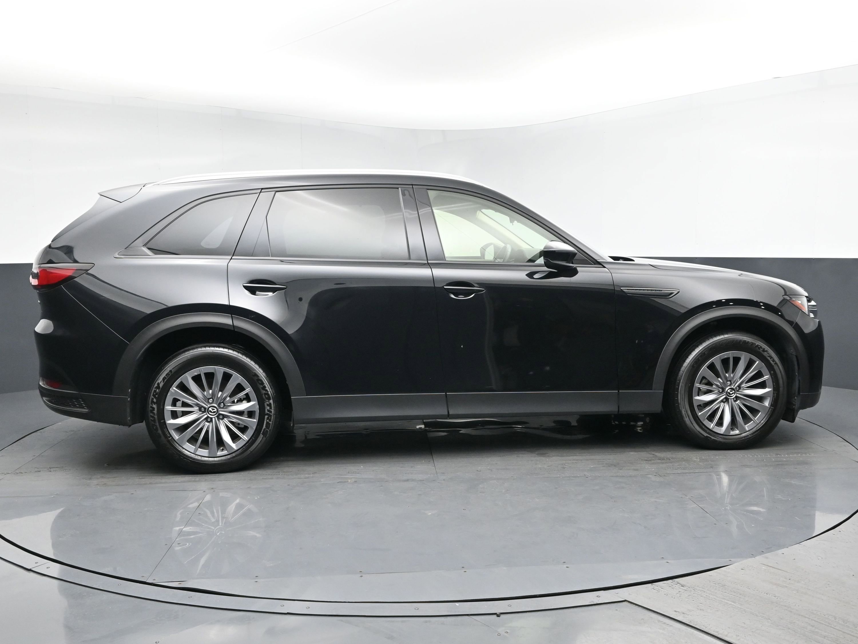2024 Mazda CX-90 3.3 Turbo Preferred Plus photo 2