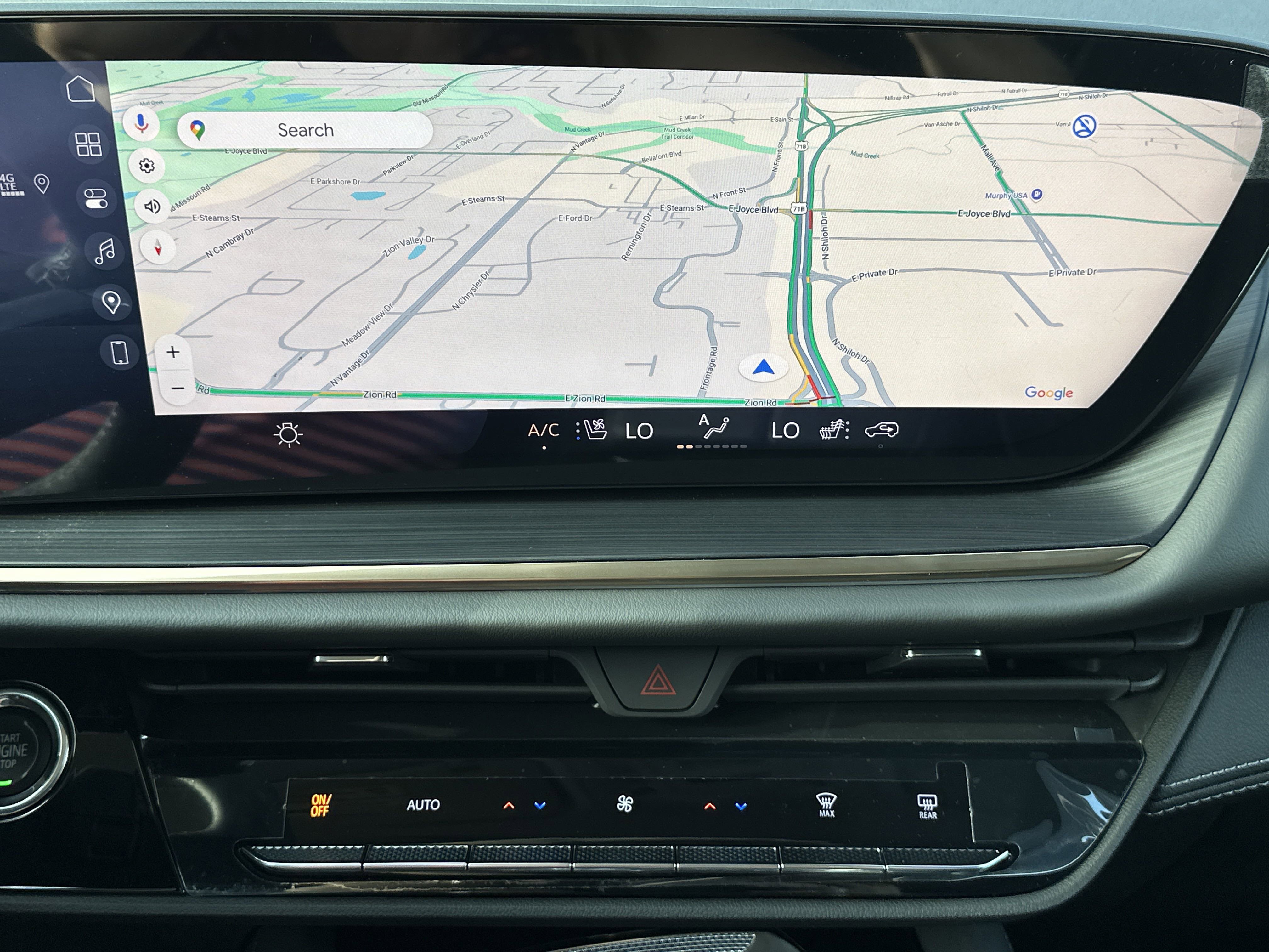 2025 Buick Envision Avenir photo 2
