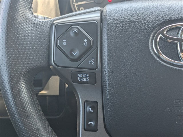 2017 Toyota Tacoma SR5 TRD Sport photo 24