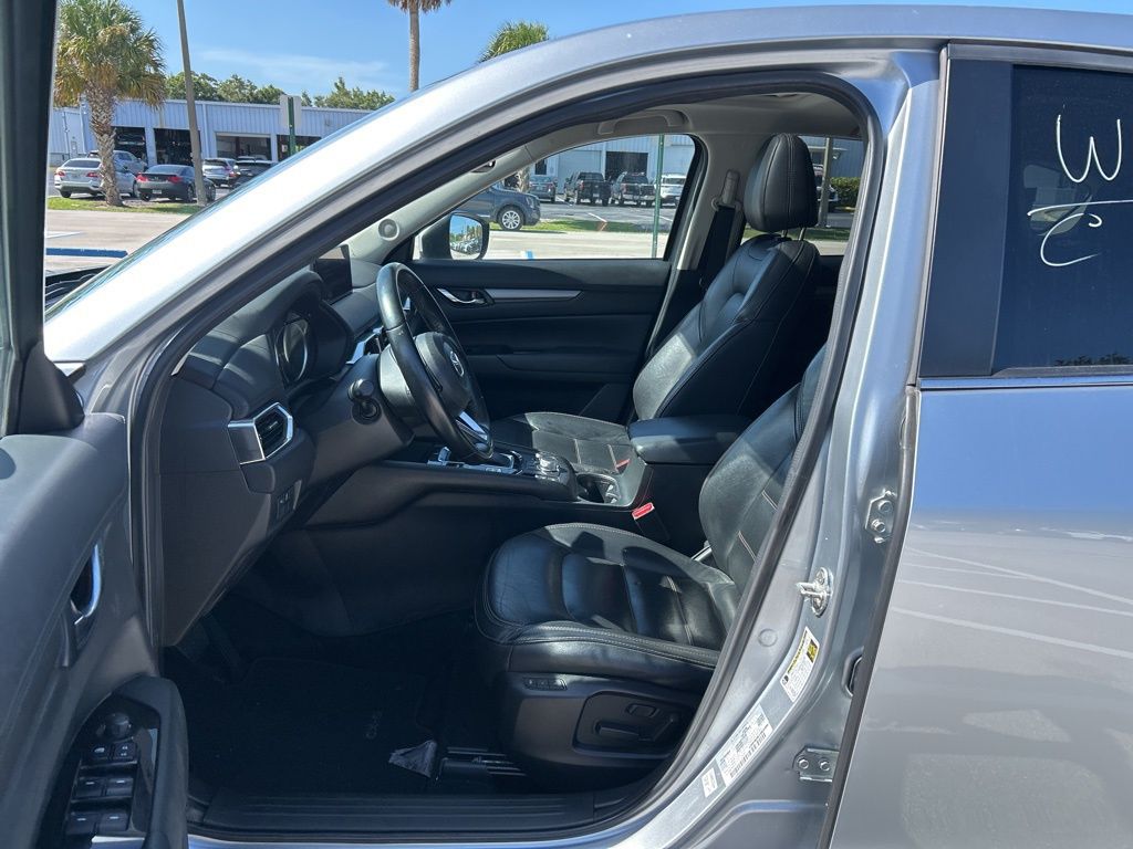 2023 Mazda CX-5 2.5 S Preferred photo 9