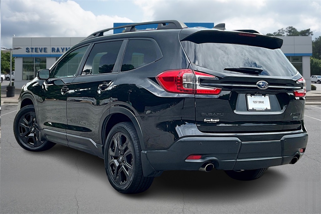 2023 Subaru Ascent Onyx Edition photo 4