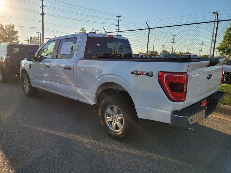 2022 Ford F-150 XLT photo 2