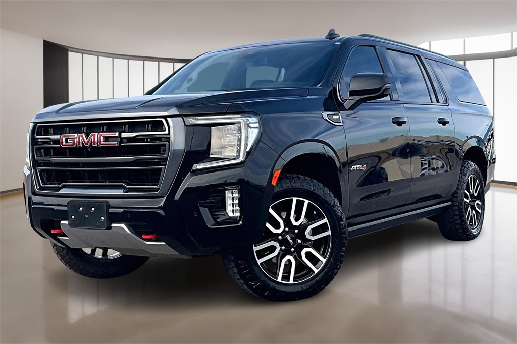 2023 GMC Yukon XL AT4's photo