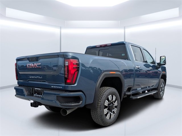 2026 Gmc Sierra 3500 HD Denali photo 2