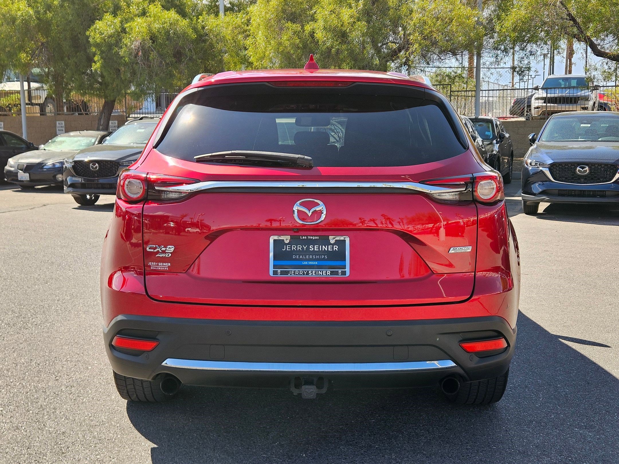 2018 Mazda CX-9 Grand Touring photo 4