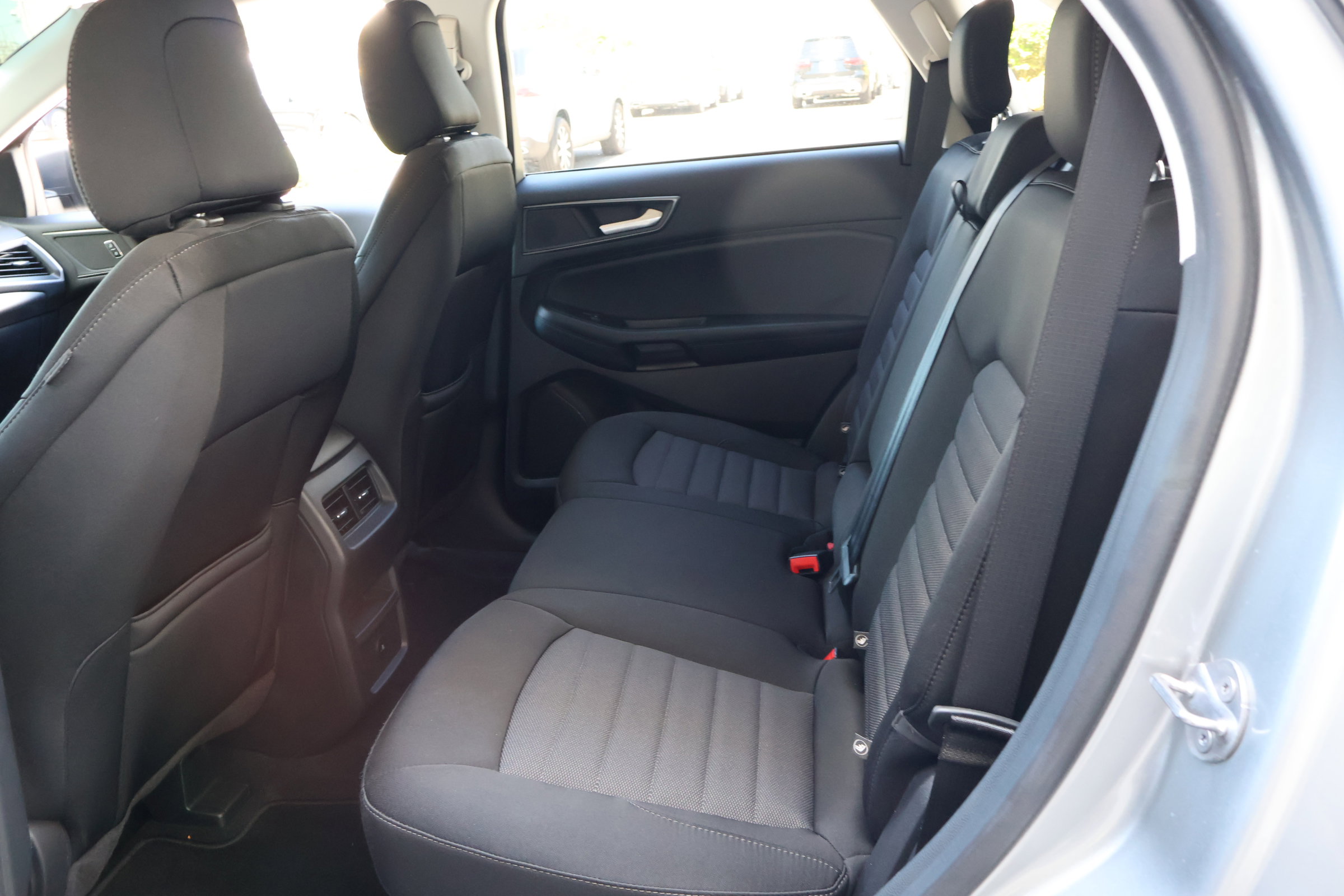 2022 Ford Edge SE photo 14