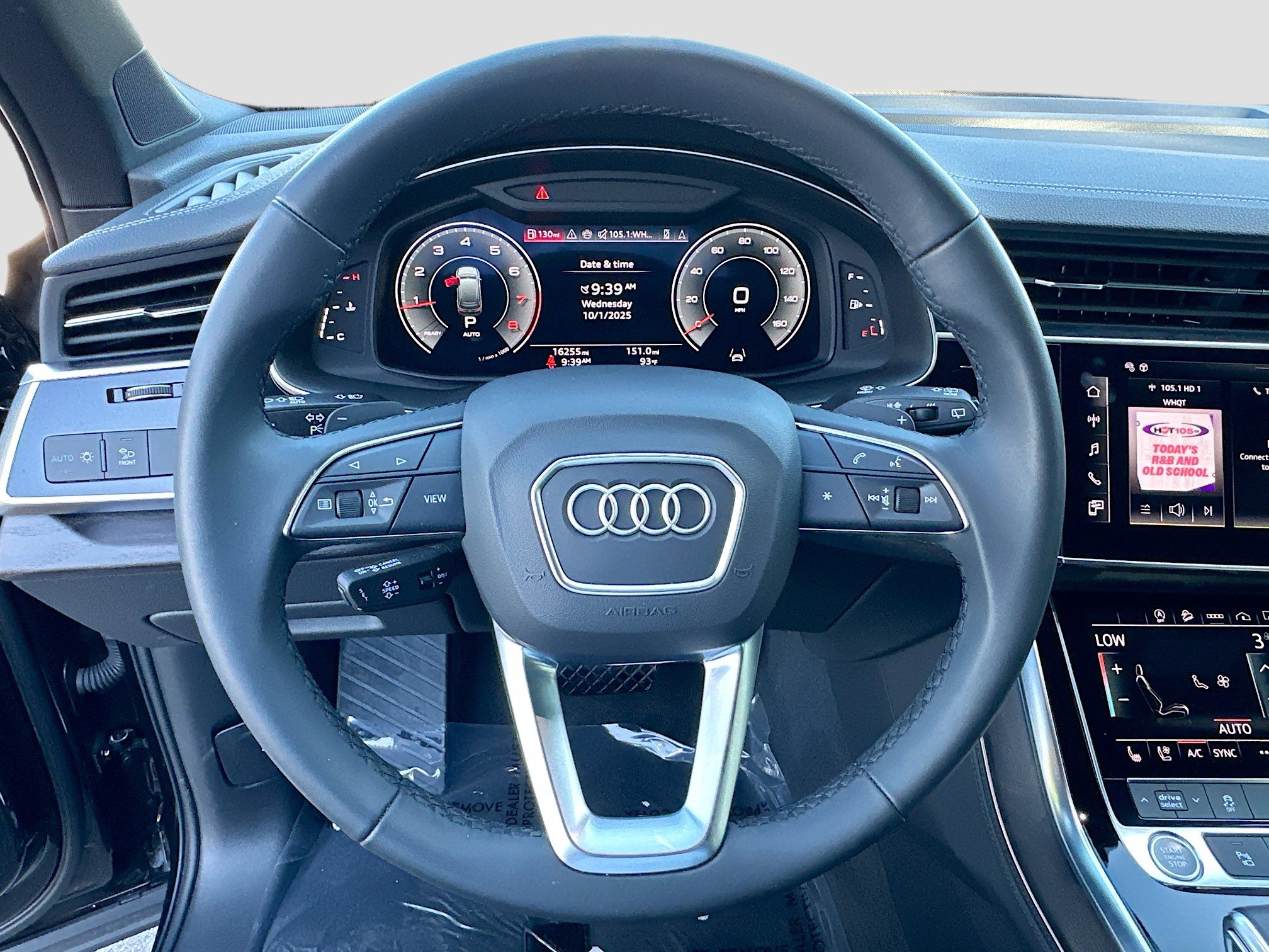 2024 Audi Q7 Premium Plus photo 11